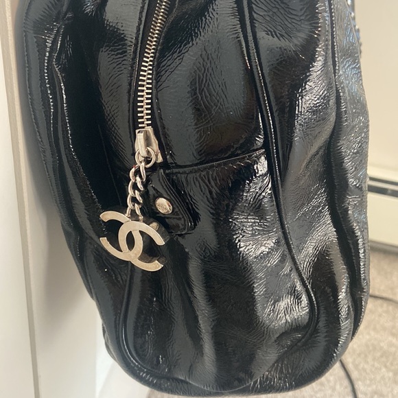 Chanel handbag - Picture 3 of 11
